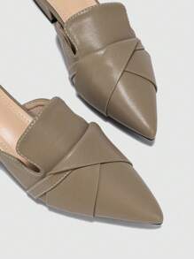 2025年秋季女式舒适百搭一脚蹬木屐凉鞋，新款简约粗跟尖头休闲鞋，夏季穿着 - 駝色 - 查看 7