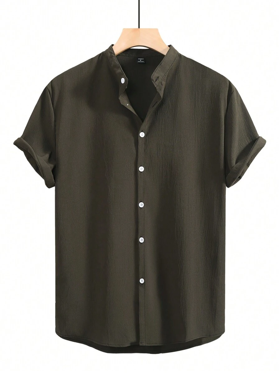 Manfinity Homme Men's Button-Front Textured Short Sleeve Shirt - Army Green - View 1