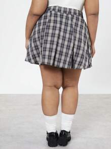 Forever 21 Plus Size Plaid Pleated Skirt - Multicolor - View 2