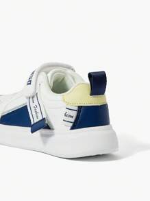 JNSQ Boys Letter Graphic Lace Up Front Hook-and-loop Fastener Skate Shoes For Outdoor