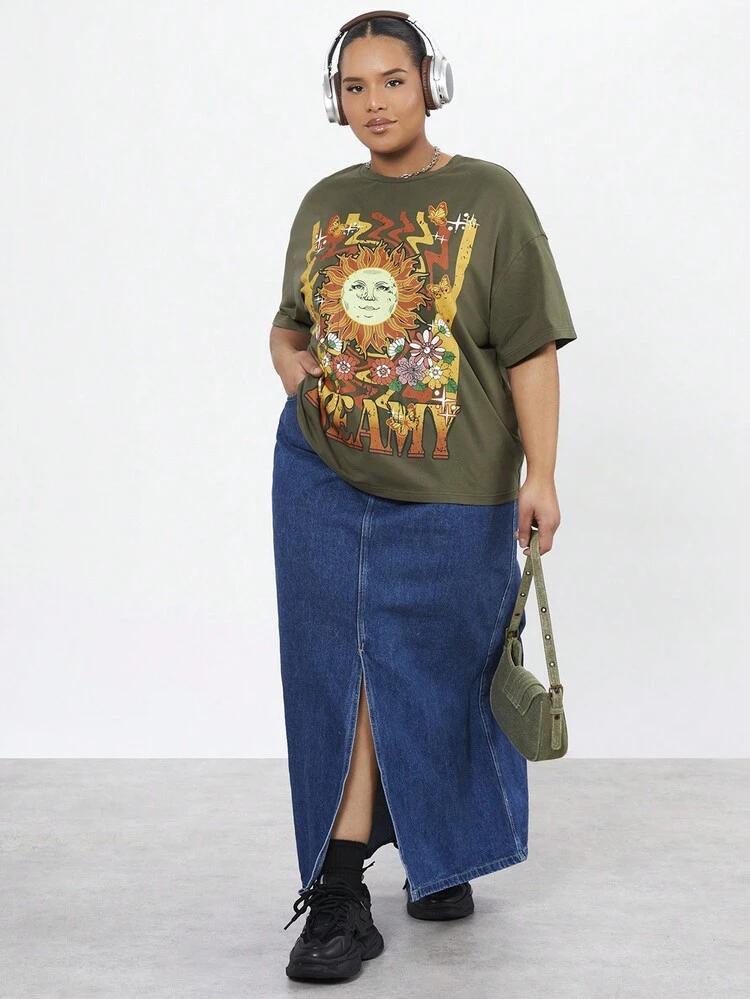Plus Size Women's Floral Sun Face Printed Round Neck Short Sleeve T-Shirt