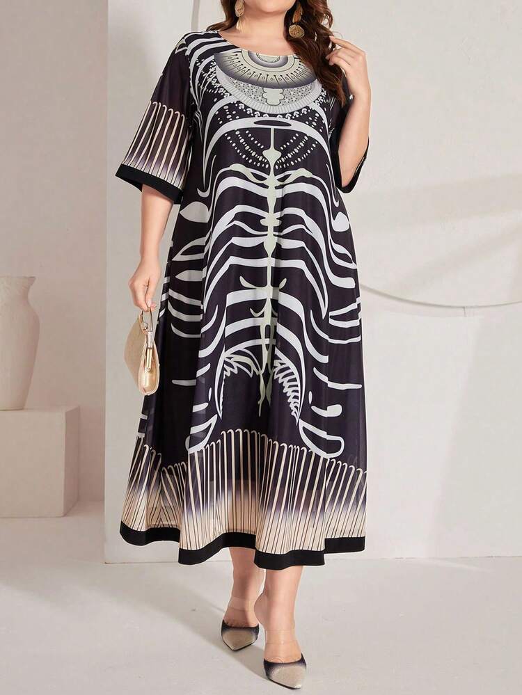 Plus Size Women's Striped Crew Neck Dress