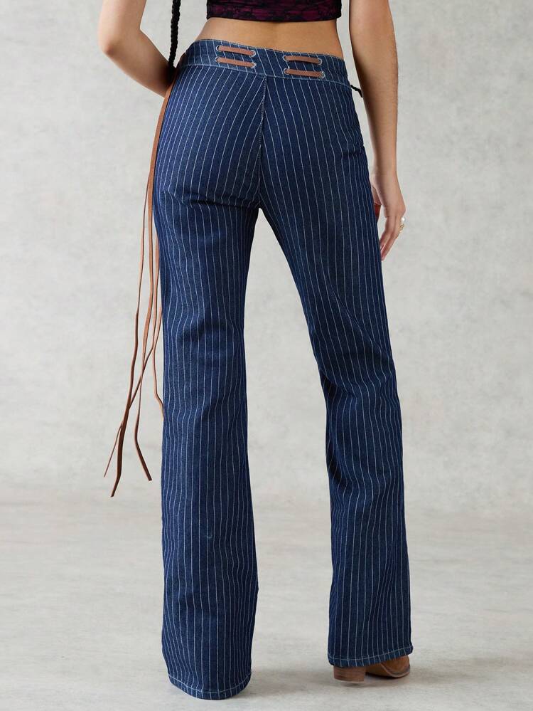 Low-Rise Belted Boot Cut Jeans