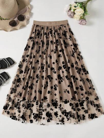 Franclia Falda larga con estampado floral y tejido de red de felpa para mujer de talla grande