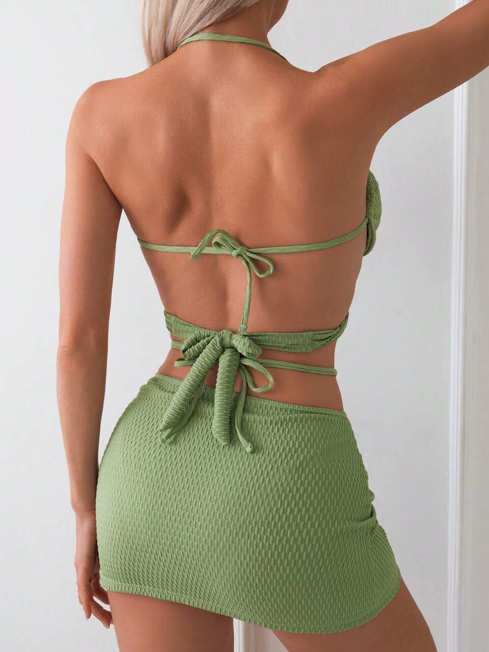 Summer Solid Color Twist Texture V-Neck Halter Bikini Set