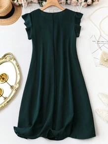 SHEIN LUNE Plus Size Solid Color Round Neck Ruffle Trim Decor Casual Dress