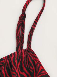 ROMWE PUNK Vestido de tirantes con estampado de rayas de cebra pecho con fruncido de muslo con abertura - Burdeos - Ver 4
