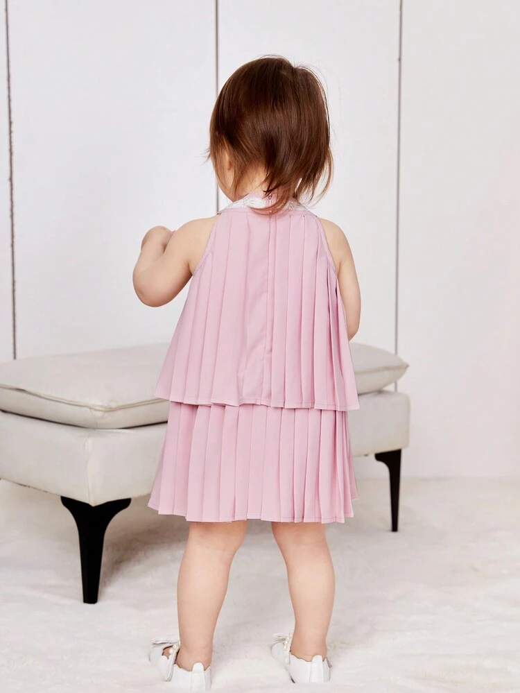 Baby Girl Casual & Cute Solid Color Sleeveless Halter Ruffled Dress, Perfect For Summer Holiday