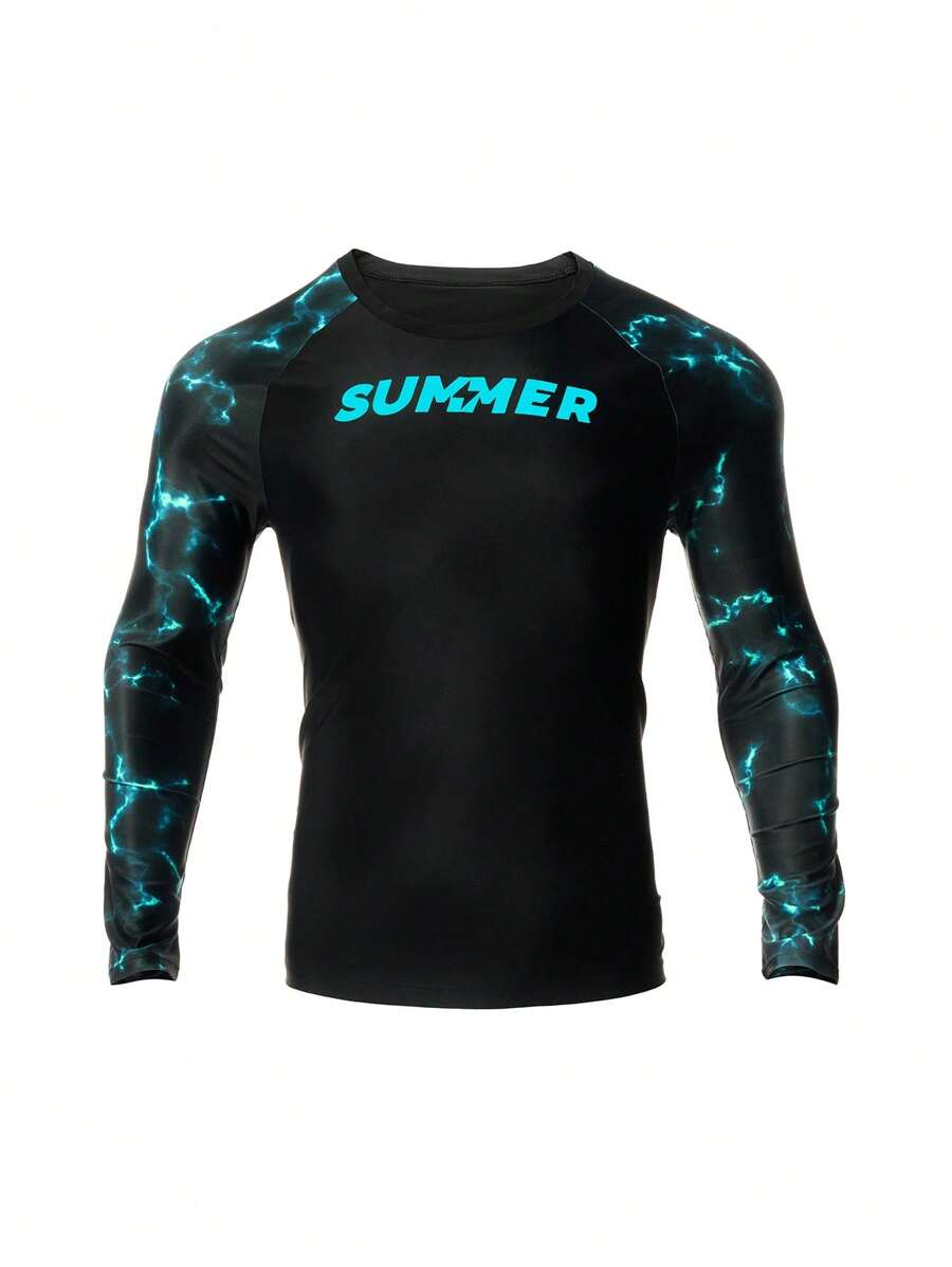 Manfinity KASUA Men's Letter Print Long Sleeve Beach Vacation Surfing Rashguard Top Athletic Workout Shirt