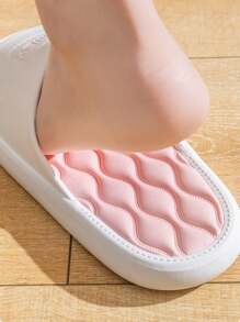 New Anti-Slip Comfortable Four Seasons Slippers - Baby Pink - View 3