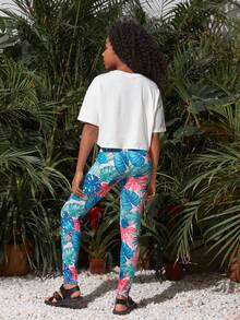 SHEIN Tween Girls'日常休閒熱帶印花圓領短袖上衣和長褲套裝 - 彩色 - 查看 2