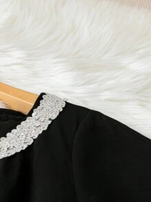 SHEIN Clasi 大尺碼鑲有亮片裝飾的圓領連衣裙 - 黑色 - 查看 3