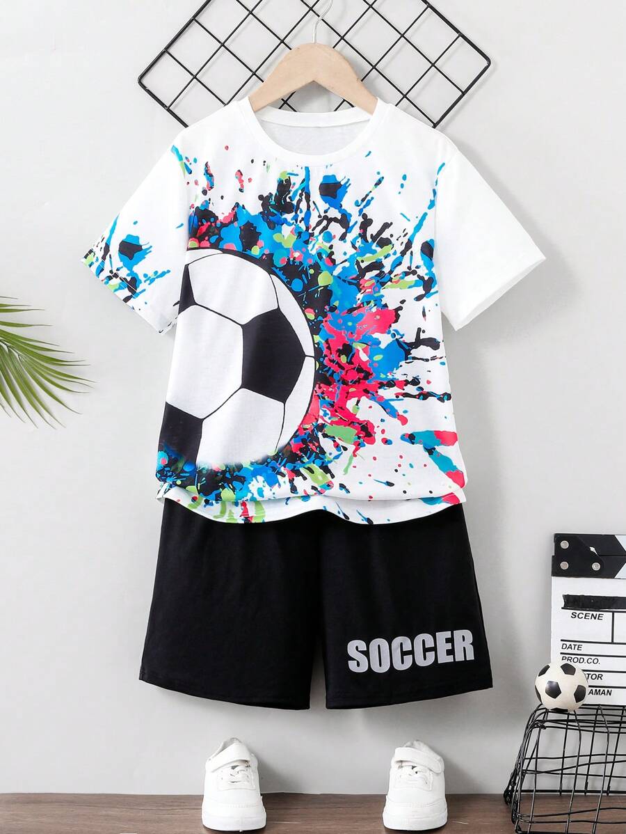 SHEIN 青少年男孩墨水灑搖滾足球印花T恤短袖上衣和字母印花短褲套裝