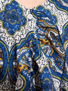 SHEIN Tween Girl 2pcs/Set Cute Round Neck Shirt With Full Print & Ruffle Hem, And Pants - Blue - View 4