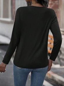 SHEIN LUNE Plus Size Women's Long Sleeve Round Neck Heart Printed Tee With Front Panel Design - Multicolor - View 2