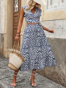 SHEIN VCAY Hoa In Cổ chữ V Ruffle Cạnh Bộ đồ trên và váy - Màu xanh nhạt - Xem 4