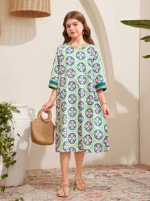 SHEIN Cô gái Tween Lỏng lẻo phù hợp Đáng yêu In hoa Cổ chữ V Đầm Midi Đối với Mặc hàng ngày Và - màu xanh lá - Xem 1