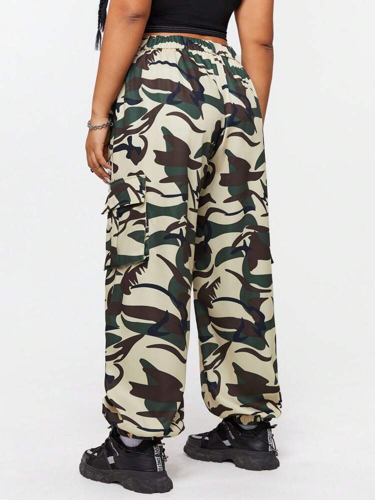 Plus Size Women's Casual Camouflage Cargo Pants For Streetwear