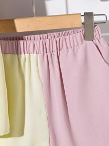 SHEIN Set da due pezzi con camicia a collo alto e pantaloncini stile Hanfu, in colore a blocchi, casual, per ragazzi pre-adolescenti