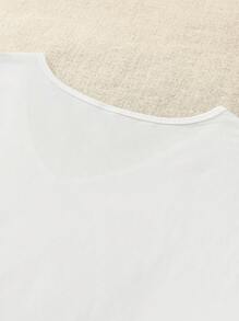 Solid Color Simple V-Neck Plus Size Women's Short Sleeve T-Shirt - White - View 5