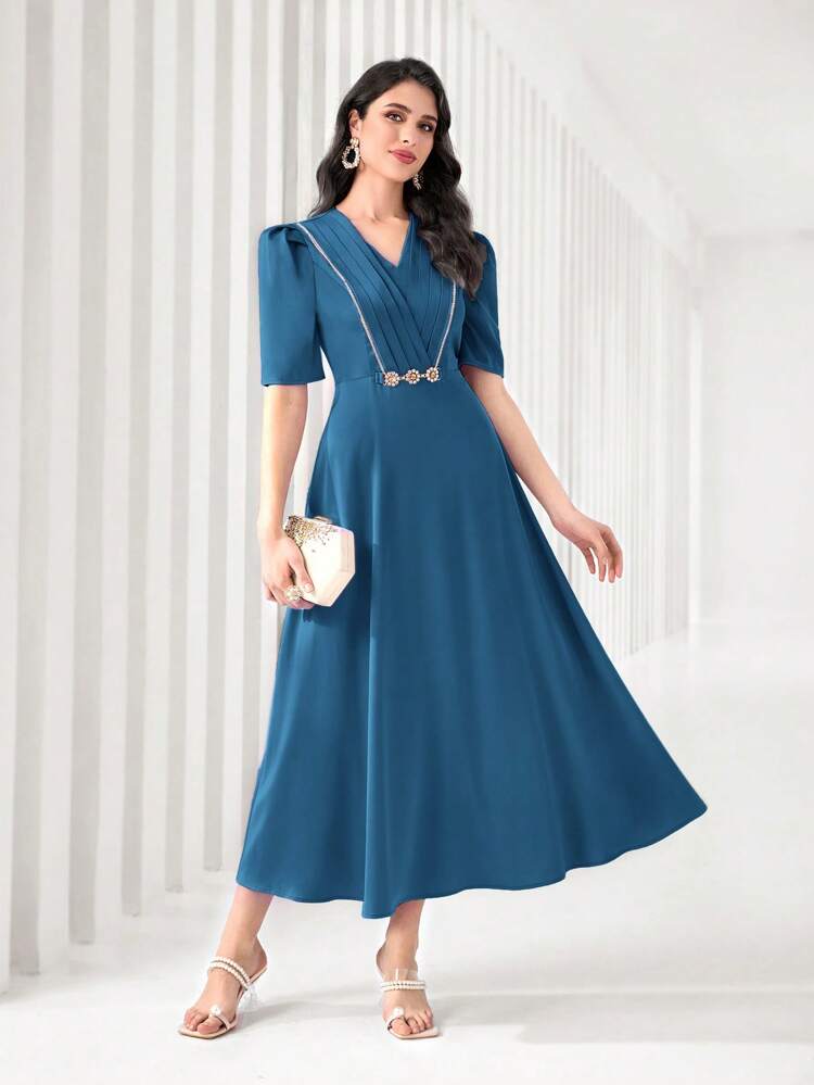 Women's Diamond Decorated Pleated Bubble Sleeve Dress
