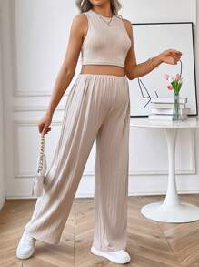 SHEIN Maternity Solid Color Crop Top With Adjustable Waist Long Pants Set - Apricot - View 3
