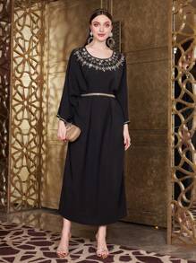 Layrah Turkish Style Caftan Dress With Batwing Sleeves And Rhinestone Decoration, Elegant Luxury Evening Party Style Kaftan Jalabiya Dress