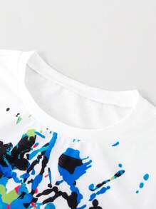 SHEIN 青少年男孩墨水灑搖滾足球印花T恤短袖上衣和字母印花短褲套裝