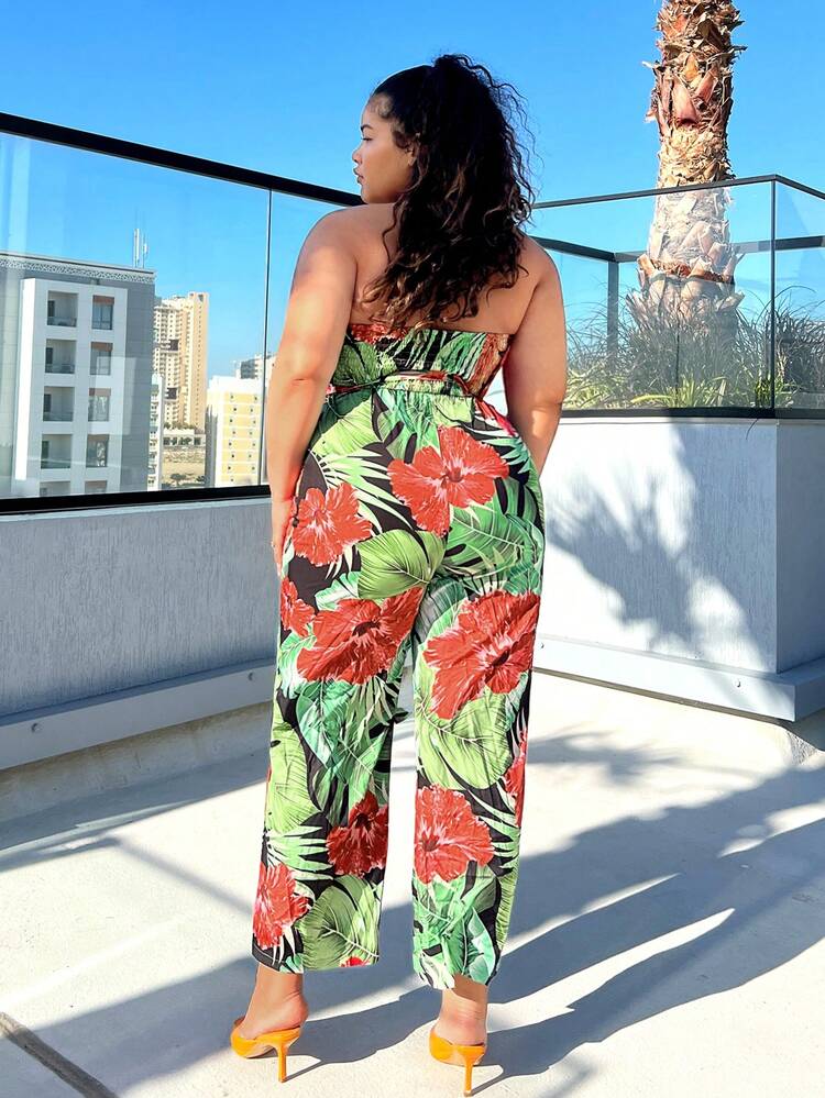 Plus Size Floral Print Strapless Jumpsuit For A Sexy Beach Vacation Look