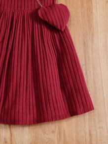 SHEIN Tween Girls' Knitted Solid Color Short Sleeve Dress With Round Neckline And Heart Shaped Crossbody Bag - Burgundy - View 3