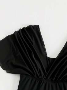 SHEIN Swim Màu thuần Đồ bơi một mảnh Với Batwing Lễ hội hóa trang - màu đen - Xem 7