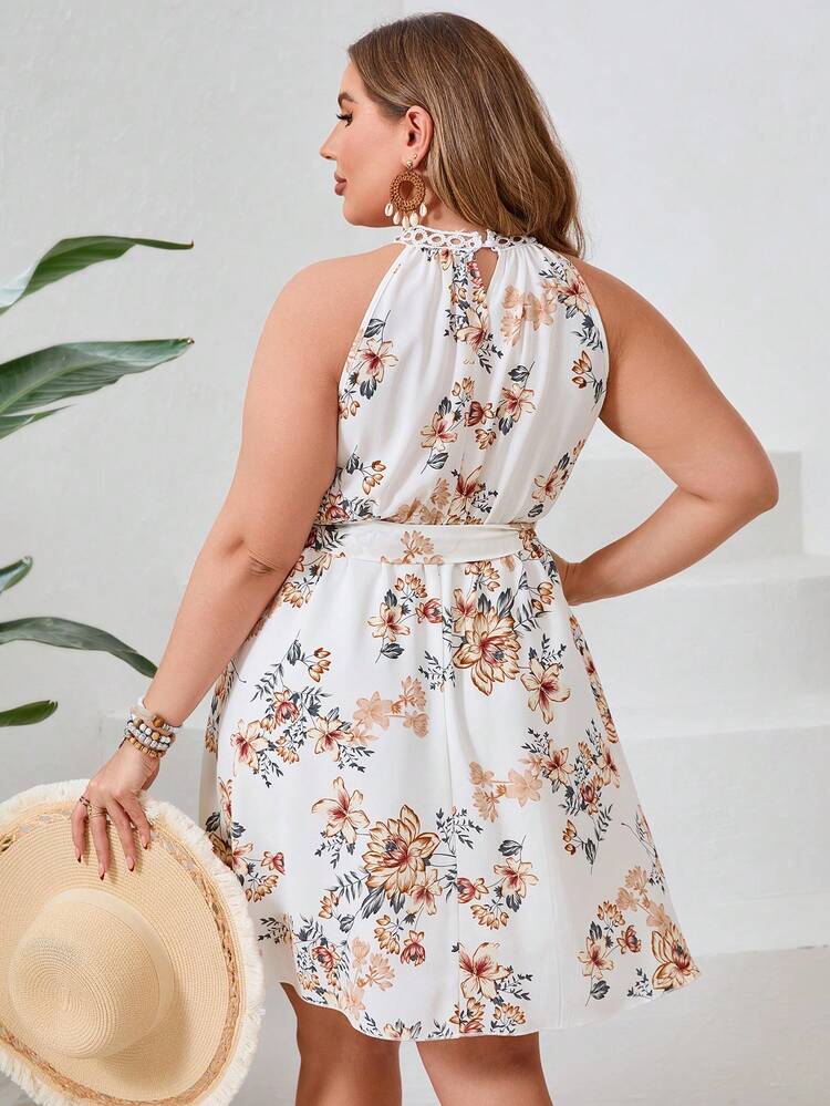 Plus Size Summer Holiday Floral Print Halter Neckline Dress With Lace Trim