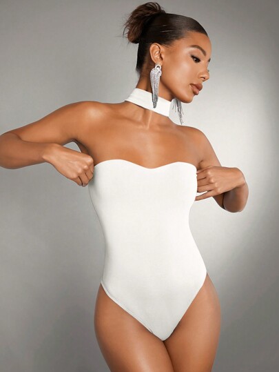 SHEIN BAE Solid Color Slim Fit Choker Neck Bodysuit