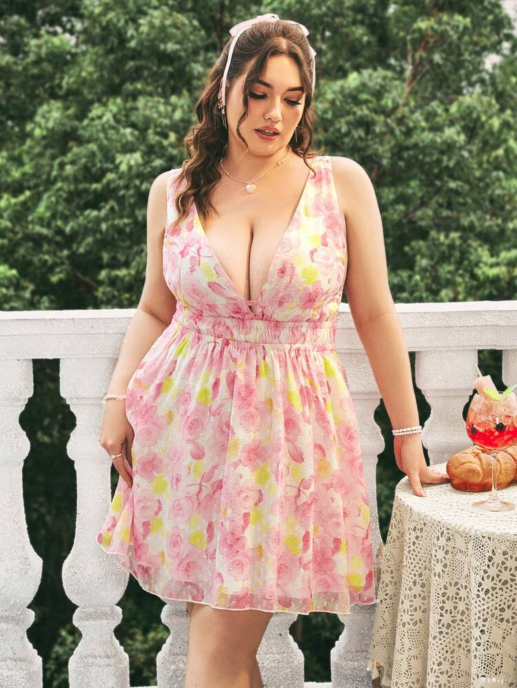 Plus Size Romantic Floral Print V-Neck Vacation Dress