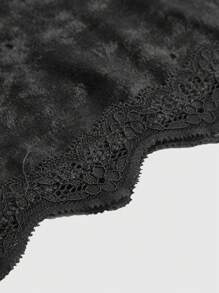 ROMWE Fairycore Velvet Contrast Lace Cami Top - Black - View 4