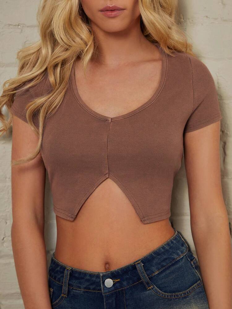 Tight-Fit Short Vintage Distressed Slit Short-Sleeved T-Shirt