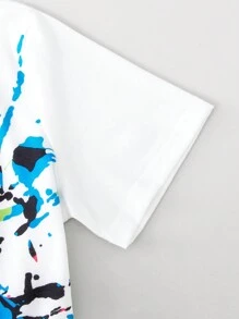 SHEIN 青少年男孩墨水灑搖滾足球印花T恤短袖上衣和字母印花短褲套裝