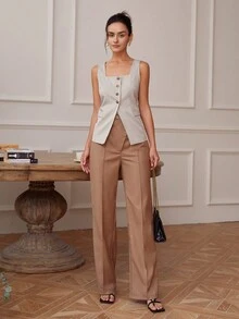 女士方领短袖纽扣开衩下摆修身休闲宽松背心，Old Money 短款上衣，露背商务休闲上衣，春夏 - 卡其色 - 查看 4