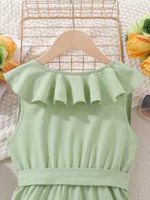 SHEIN Vestido Sin Mangas De Color Sólido Para Niñas Preadolescentes Con Adornos De Volantes Y Cinta Decorativa