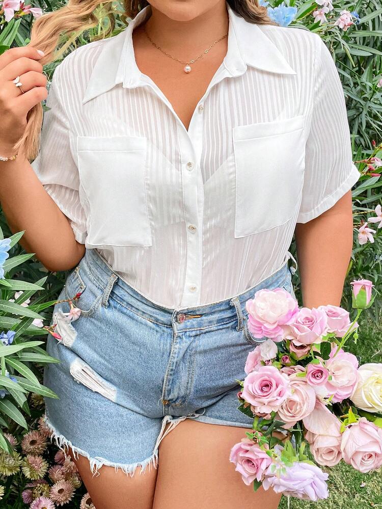 Plus Size Women's Solid Color Short Sleeve Shirt With Pocket