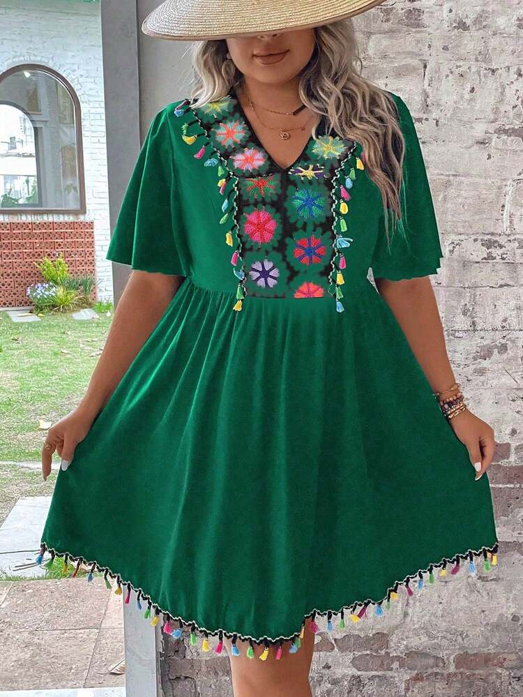 Plus Size Women's Floral Pattern Ruffle Short Sleeve Dress