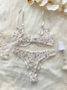 PetitDoll 婚礼季蝴蝶印花透明网眼聚拢文胸和内裤套装（带钢圈）女士内衣