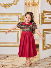 SHEIN 年轻女孩节日时尚印花拼布彼得潘领泡泡袖中长连衣裙 - 紅色 - 查看 5