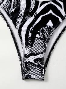 SHEIN Slayr 女式2025度假蛇皮印花性感比基尼套装（含罩衫和裤子，带钢圈）夏季 - 黑與白 - 查看 6
