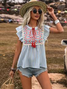 Breezaya 打結領口條紋幾何印花襯衫配褶邊修飾