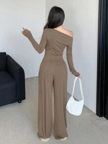 DAZY Women's Asymmetrical Shoulder Ruched T-Shirt And Wide-Leg Pants Set, Women Two Pieces Sets Lounge Sets For Women - Khaki - View 4