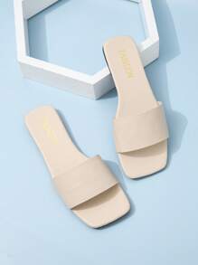 Ladies' Simple Beige Flat Sandals With Strap For Fashionable College Style - Beige - View 1