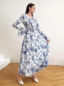 Modelyn Floral Printed Ruffle Hem Dress With Flare Sleeves Long Evening Dresses - Blue and White - View 4