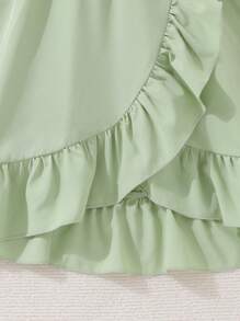 SHEIN Vestido Sin Mangas De Color Sólido Para Niñas Preadolescentes Con Adornos De Volantes Y Cinta Decorativa