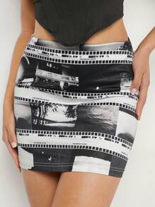 Hauture Photo Graphic Mini Bodycon Fashion Skirt - Multicolor - View 4